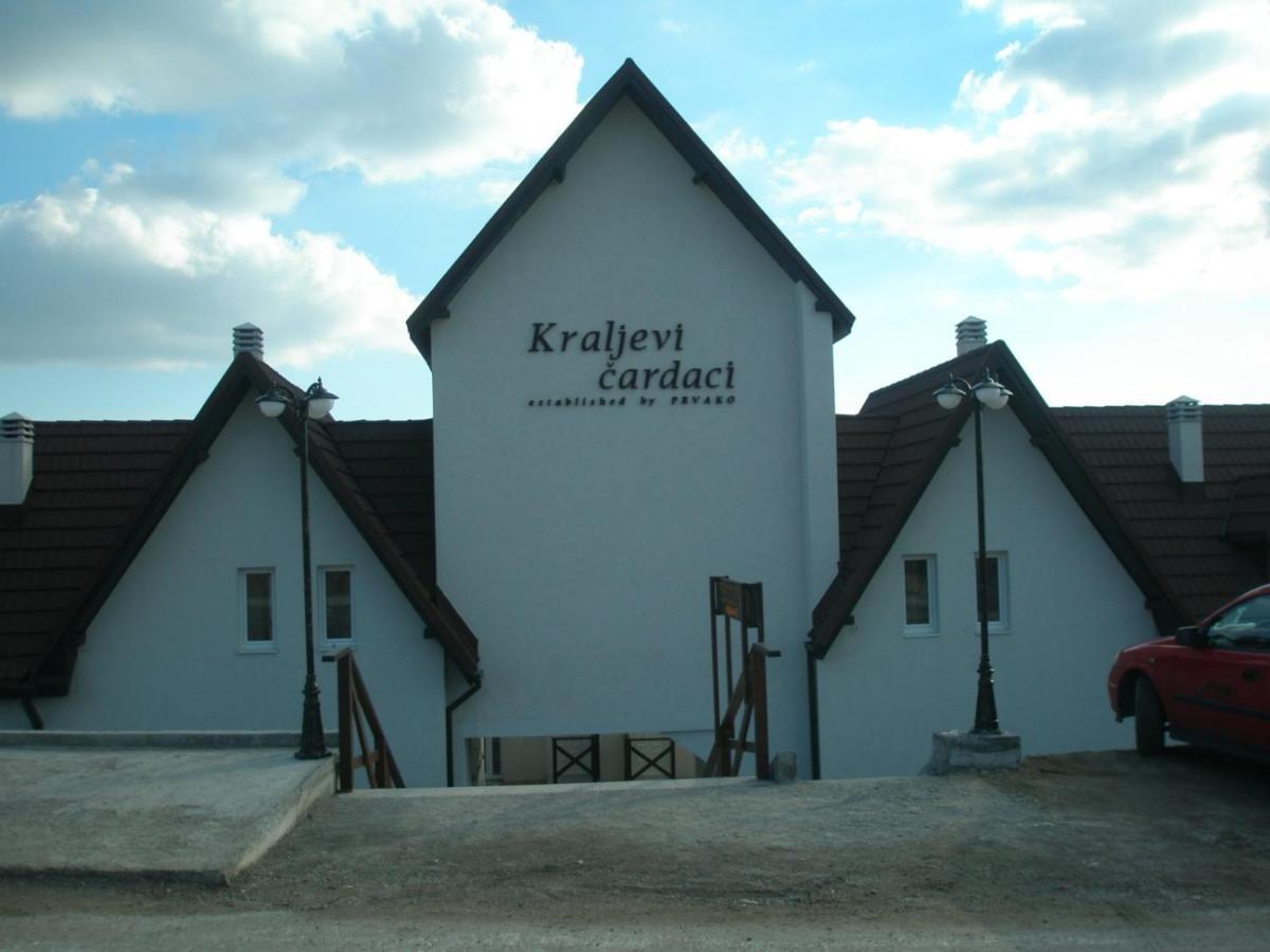 Car 1 Apartment Kopaonik Bagian luar foto